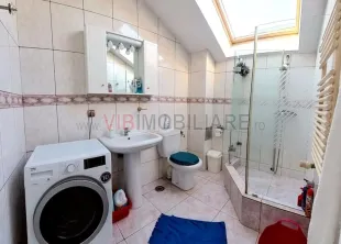 Vila deosebita pe Malul Lacului Grivita – Confort si Eleganta! - imagine 16