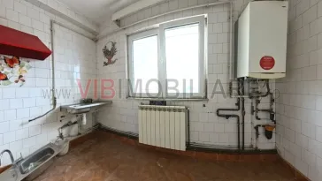 Ploiesti - Str Vasile Lupu - Apartament in vila - SUT 105mp - imagine 7