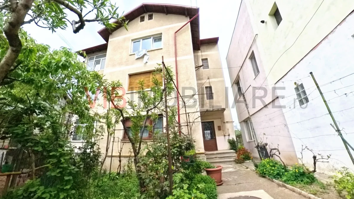Ploiesti - Str Vasile Lupu - Apartament in vila - SUT 105mp - imagine 1