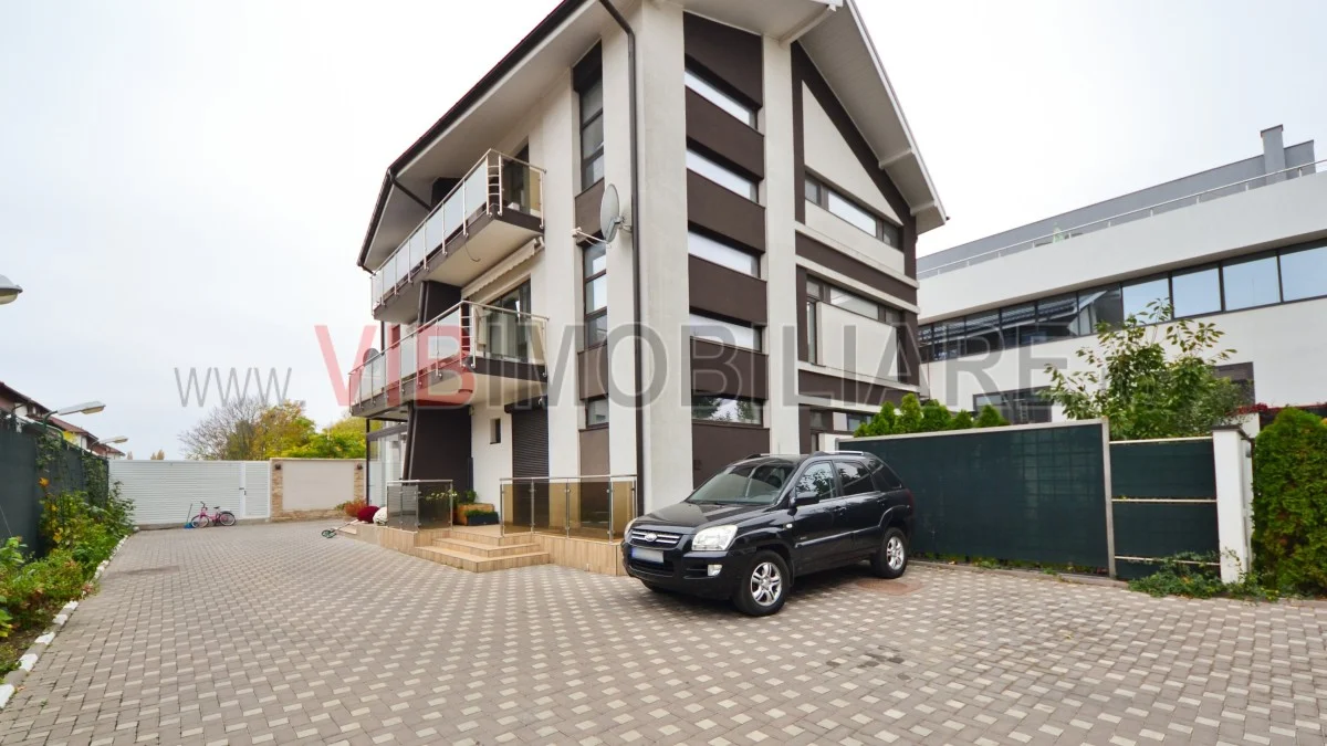 Vila duplex eleganta in Baneasa – Sisesti | 5 camere | 160 mp utili | Teren 250 mp - imagine 1