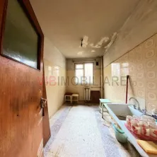 3 camere - Plaza - necesită renovare totală - imagine 4