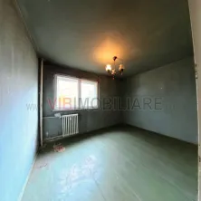 3 camere - Plaza - necesită renovare totală - imagine 7