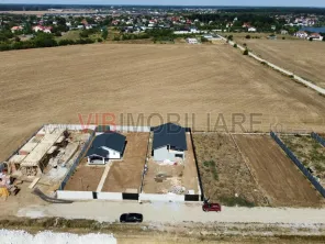 Vila Balotesti 7 Camere -224 mp casa - 507 mp teren -  aproape de lac - Se vinde la cheie