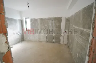 Casă P+1+M la alb în Clinceni, Str. Sabarului - imagine 12